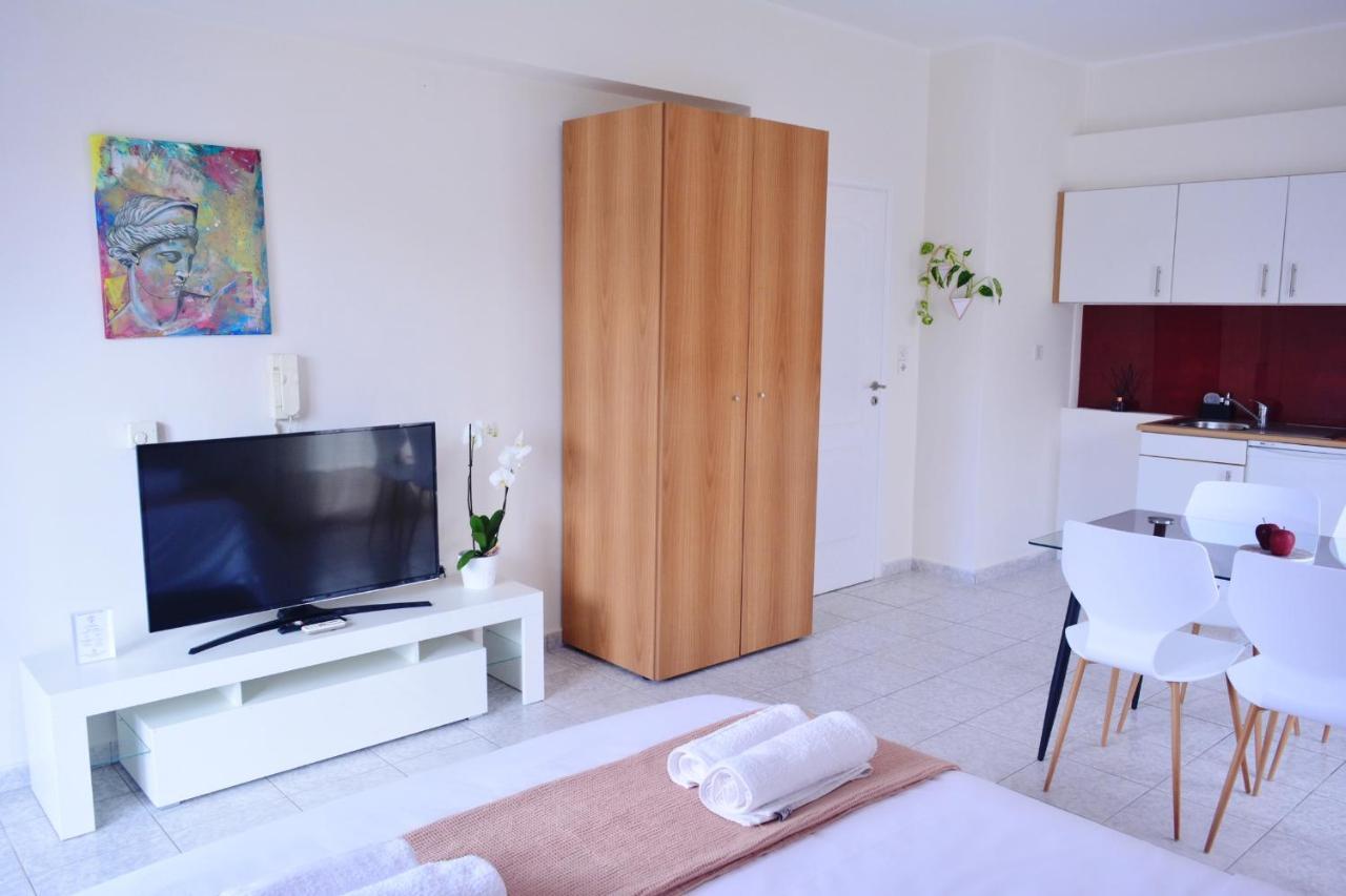 Ferienwohnung Studio Coral Kalamata Exterior foto