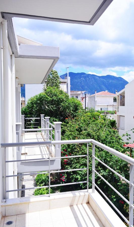 Ferienwohnung Studio Coral Kalamata Exterior foto